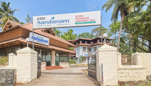 Ktdc Nandanam Guruvayoor Hotel Guruvāyūr Kültér fotó